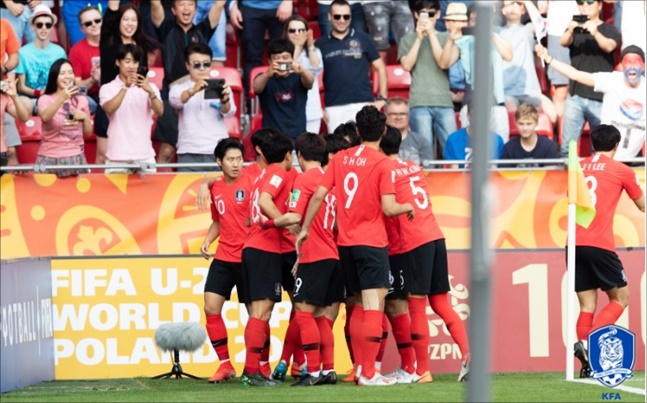 한국이 우크라이나에 1-3 패배, U-20 월드컵 준우승에 만족했다. ⓒ 대한축구협회 