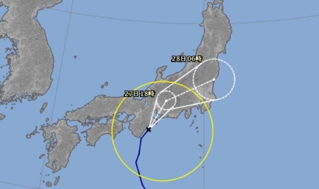 제6호 태풍 '나리'가 27일 일본 태평양 연안 지역에 상륙해 일본 방재 당국에 비상이 걸렸다. ⓒ일본 기상청 홈페이지