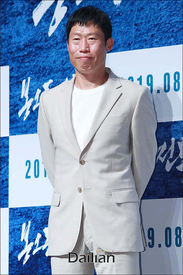 배우 유해진, 조우진, 류준열이 영화 '봉오동 전투'에 출연한 소감을 전했다.ⓒ데일리안 류영주 기자
