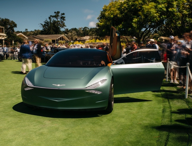 '몬터레이 카 위크 2019(Monterey Car Week 2019)' 기간 중 최고의 클래식카를 뽑는 경연 대회인 '페블비치 콩쿠르 드 엘레강스(Pebble Beach Concorso d'Elegance)' 현장에 전시된 제네시스 브랜드의 콘셉트카 '민트 콘셉트'ⓒ현대자동차
