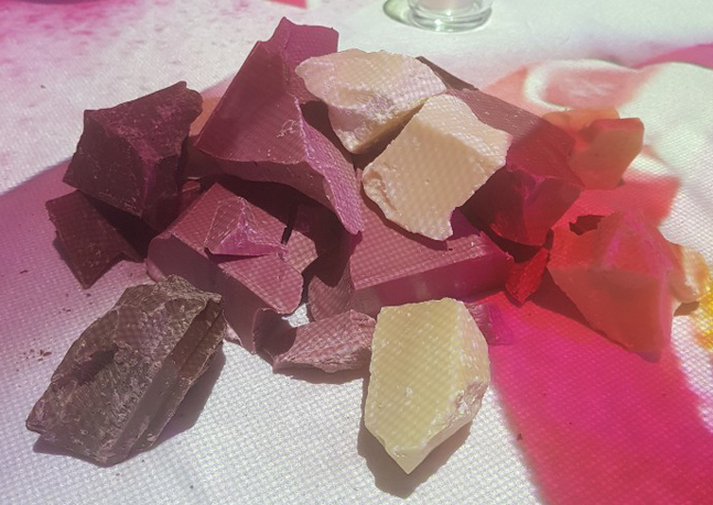 한국제원인터내쇼날은 24일 서울 르메르디앙서울 호텔에서 루비 초콜릿과 이를 활용한 다양한 레시피를 공개했다.ⓒ데일리안