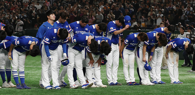 일본과의 2연전을 모두 내주며 준우승에 머문 야구대표팀. ⓒ 데일리안 홍금표 기자