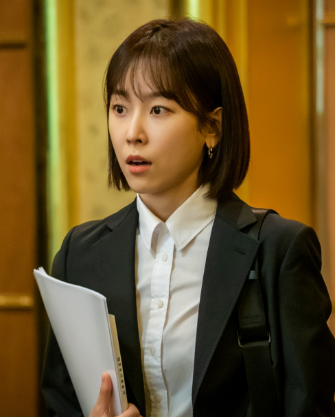 '블랙독' 새내기 교사 서현진의 활약에 관심이 쏠리고 있다. ⓒ tvN