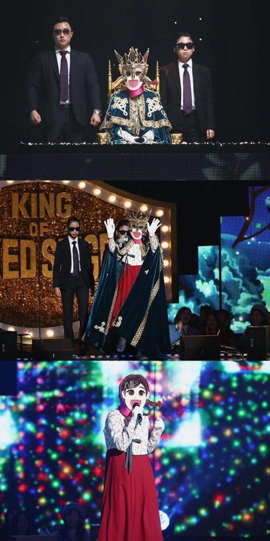신년특집 MBC '복면가왕'에서 23주 만에 여성 가왕의 시대를 연 ‘낭랑18세’의 두 번째 왕좌 도전기가 공개된다.ⓒMBC