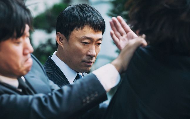배우 이성민이 tvN '머니게임'에서 압도적인 연기를 선보이고 있다. © tvN