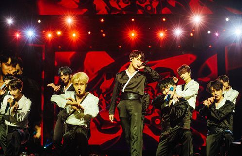 그룹 세븐틴이 북미 투어를 성황리에 마쳤다. © 플레디스엔터테인먼트