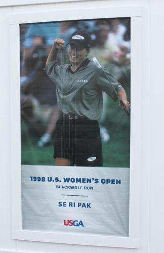 미국 컨트리클럽 오브 찰스턴에 전시된 박세리의 1998년 우승 세리머니 사진. ⓒ 연합뉴스