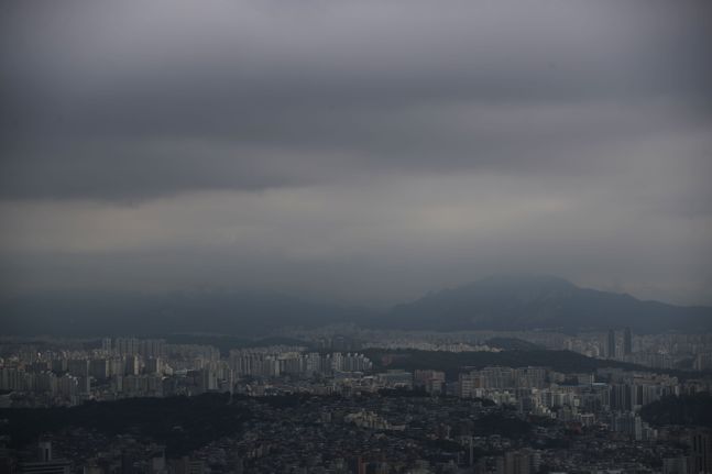 서울의 구름 낀 하늘ⓒ뉴시스