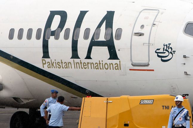 107명을 태운 파키스탄항공 A320 여객기가 22일(현지시간) 파키스탄 남부 카라치 공항 인근 주거지에 추락했다.(자료사진)ⓒ뉴시스