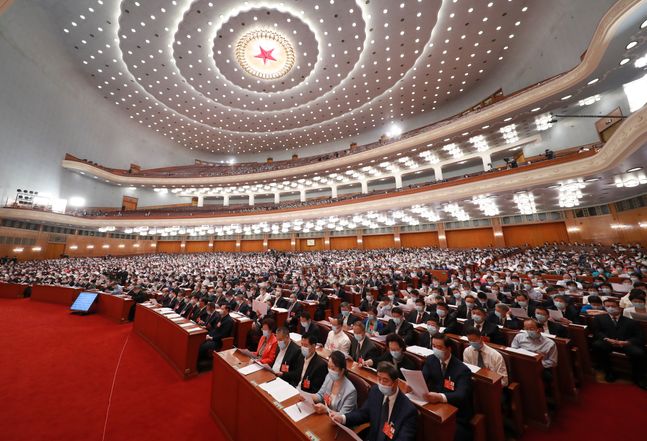코로나 19로 연기됐던 중국 정책자문 회의인 전국인민정치협상회의(정협)가 지난 21일 오후 베이징 인민대회당에서 열리고 있다.ⓒAP/뉴시스