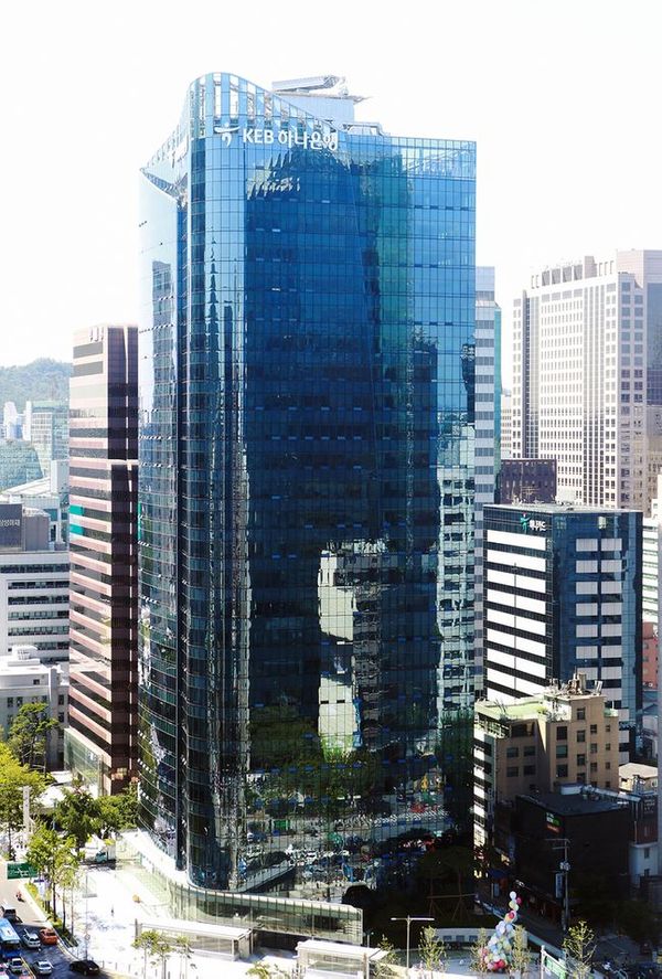 서울 을지로 소재 하나은행 본사 전경 ⓒ하나은행