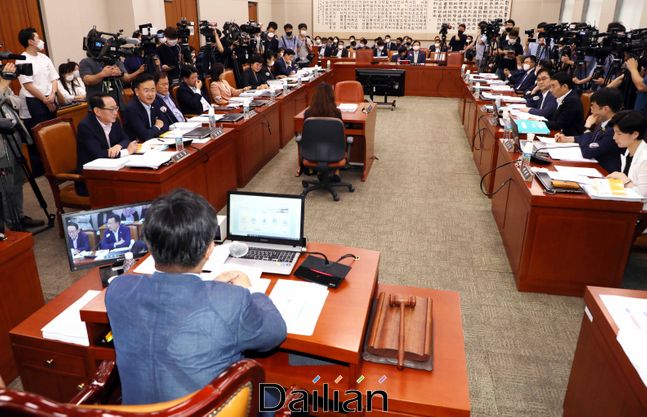지난 8월 3일 오후 국회에서 법제사법위원회 전체회의가 진행되고 있다.(자료사진) ⓒ데일리안 박항구 기자