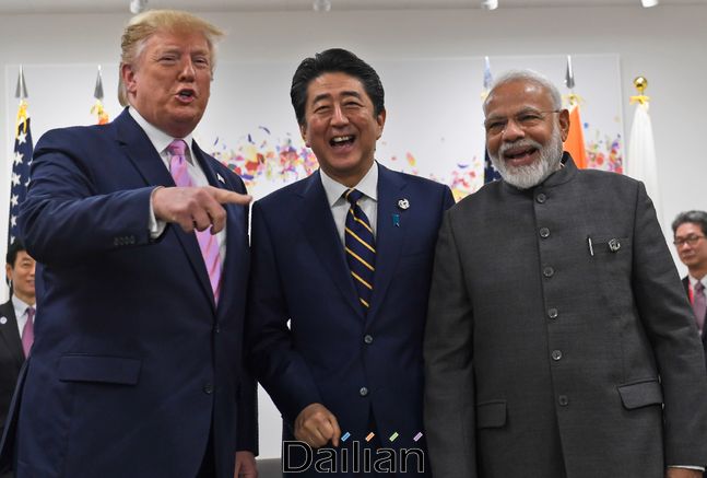 (왼쪽부터) 도널드 트럼프 미국 대통령·아베 신조 일본 총리·나렌드라 모디 인도 총리(자료사진) ⓒAP/뉴시스