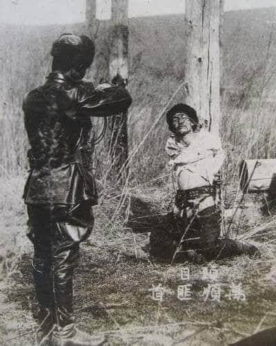 '일본군의 독립군 처형'으로 잘못 알려진 사진ⓒ미래엔