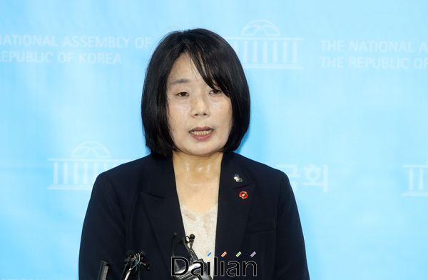 윤미향 더불어민주당 의원(자료사진) ⓒ데일리안 박항구 기자