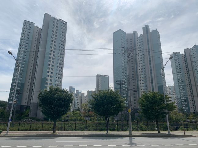 태릉골프장 건너편에 있는 갈매지구 아파트 모습. ⓒ데일리안 김희정 기자