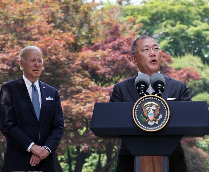 정의선 현대차그룹 회장이 22일 오전 서울 용산구 그랜드 하얏트 호텔에서 조 바이든 미국 대통령을 만난 자리에서 발언하고 있다. ⓒ연합뉴스
