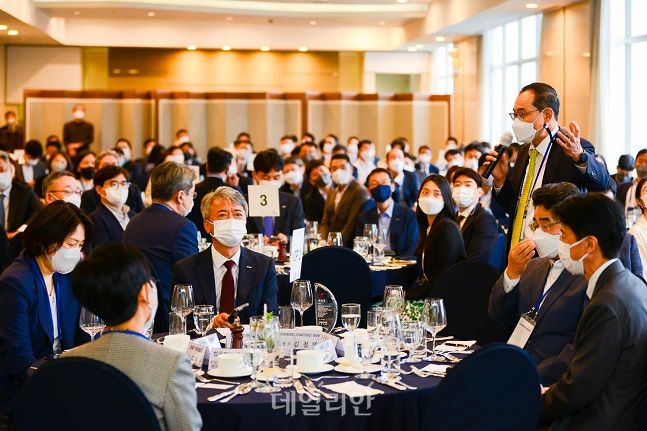 한국무역보험공사는 지난 15일 서울시 중구 소재 프레지던트 호텔에서 한국무역보험공사 창립 30주년 광화문포럼 행사를 개최했다. ⓒ한국무역보험공사