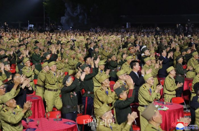 27일 개최된 6·25전쟁 정전협정체결일(7월27·북한의 