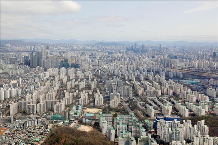 서울에서 분양하는 한 생활형숙박시설(레지던스)가 사전의향서 접수 시 잔고 증명을 하라는 조건을 제시했다. ⓒ데일리안