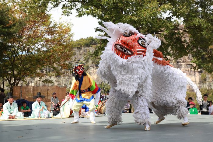 우리나라 전통 가면극인 탈춤이 유네스코 인류무형문화유산에 등재됐다.ⓒ문화재청