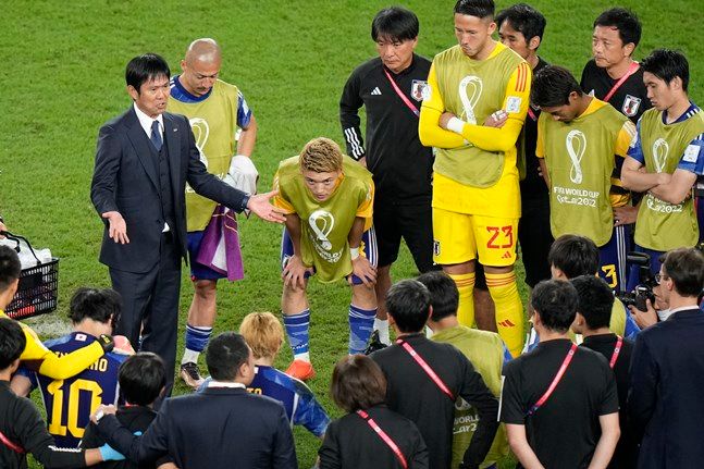 일본 축구대표팀이 승부차기 접전 끝에 크로아티아에 져 8강 진출에 실패했다. ⓒ AP=뉴시스