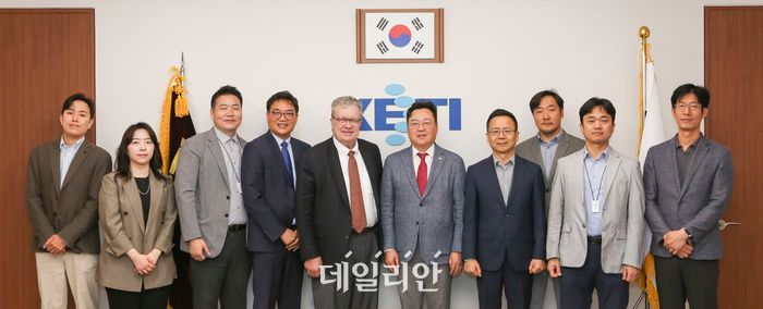 KETI-美 SwRI, 영상 기반 모빌리티 첨단 기술 협력 - 뉴스 썸네일 이미지
