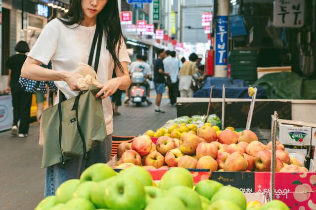 GS칼텍스, 텀블러 사용 확대 위한 '텀블러백' 제작·배포