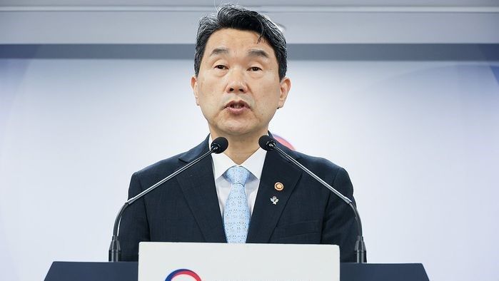 교육부, 의대생 '조건부 휴학' 허용…내년 1학기 복귀 전제