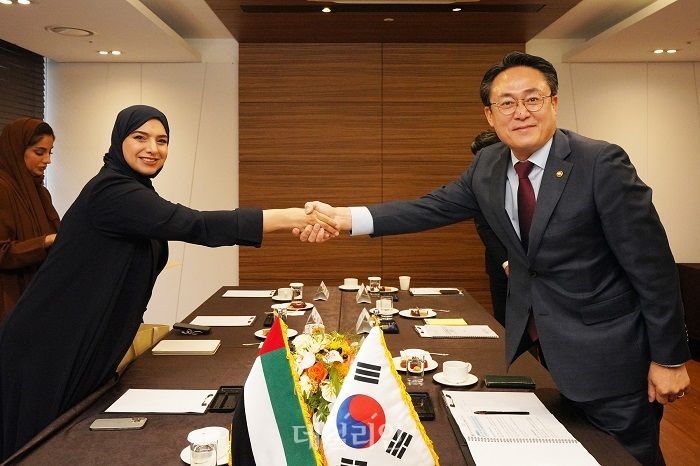 강도형 장관, UAE 환경부 장관 만나 해양수산 협력 논의