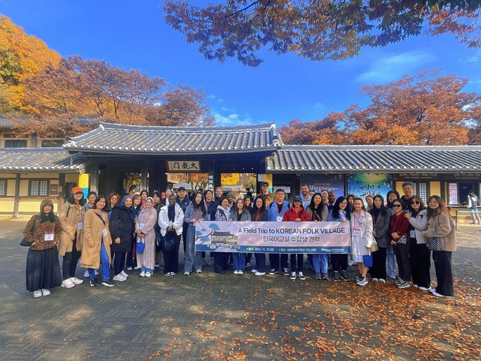 인천경제자유구역(IFEZ) 한국어교실 수강생…한국 민속촌 견학