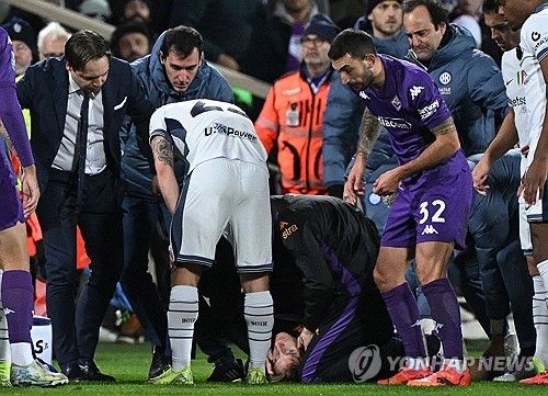 [데일리 헬스] 경기 도중 의식 잃고 쓰러진 이탈리아 축구선수...원인은 '이 질환' 때문