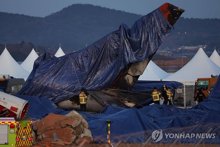 무안공항 참사 현장 수색 종료…시신·유류품 인도 마무리