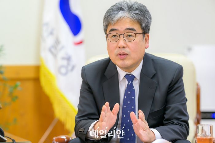 임상섭 산림청장 "첨단 과학기술 기반 산불대응 체계 구축 등 산림재난 대응 총력" [인터뷰]