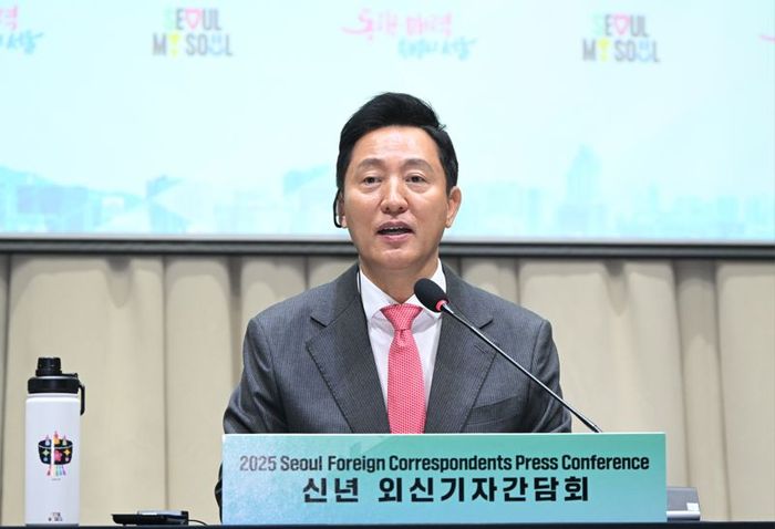 오세훈 신년 외신 기자회견 "한국 회복력 매우 강해…질서 있게 혼란 수습 중"