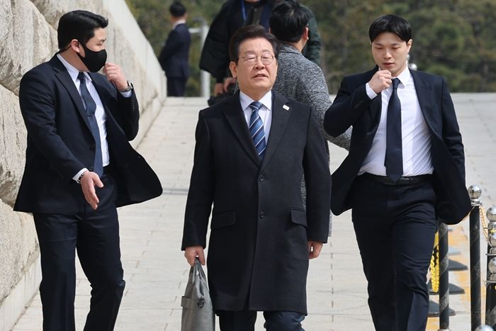 경찰, '암살 위협설' 이재명 대표 신변보호 조치 시작