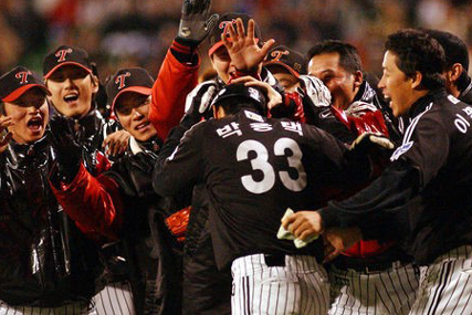 ‘무적 LG' 신바람 타고 제2의 화양연화