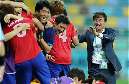 클라이맥스 연출한 ‘One Team', 그리고 관록