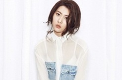 ‘각선미 종결자’ 선미 섹시 화보…새하얗고 가녀린 몸매 