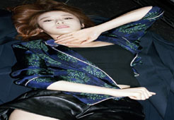 지연 1분1초, 허벅지 벌리고 골반댄스 "결국 방송금지"