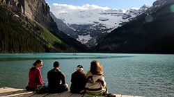 꿈에도 잊지 못할 캐나다 밴프국립공원 '모레인 호수'