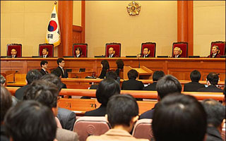 '자금 지원 파문' 북, 결국 남한 전위조직 구축 성공?