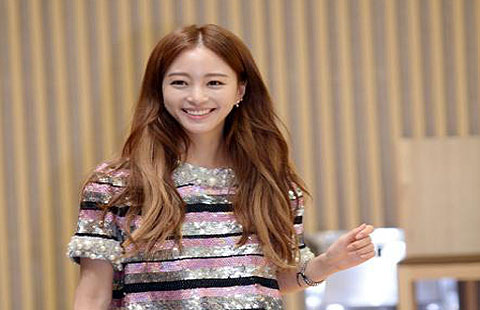 '무단 이탈 논란' 한예슬, 작정한 로코의 귀환