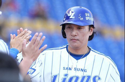 '최다홈런' 이승엽, 꿈틀거리는 전설의 위엄