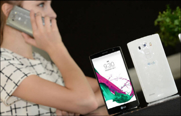 삼성-애플 신제품 출시 경쟁에도 LG는 '마이웨이'
