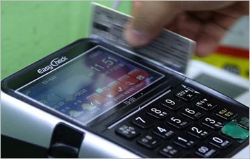 카드사와 기싸움 '팽팽' 밴사 수수료 도대체 뭐기에...