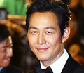 이정재 측 "어머니, 변제할 채무액 없어…무혐의"