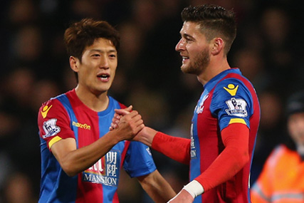 이청용 예상 뒤집은 결장…크리스탈 팰리스 박차나