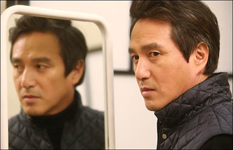 "독립영화는 모래성"…조재현의 씁쓸한 고백