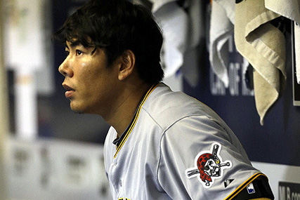 MLB.com “강정호, PIT 5번 타자 겸 주전 3루수”